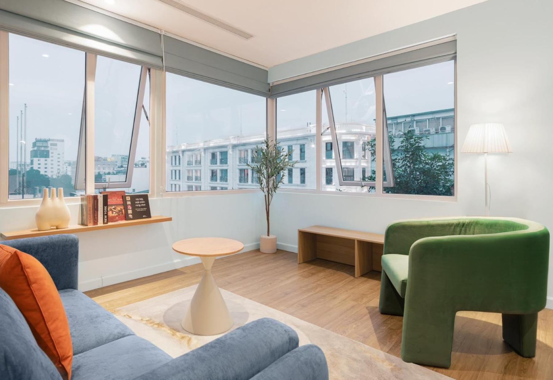 M Village Hotel Ho Guom ハノイ市 エクステリア 写真