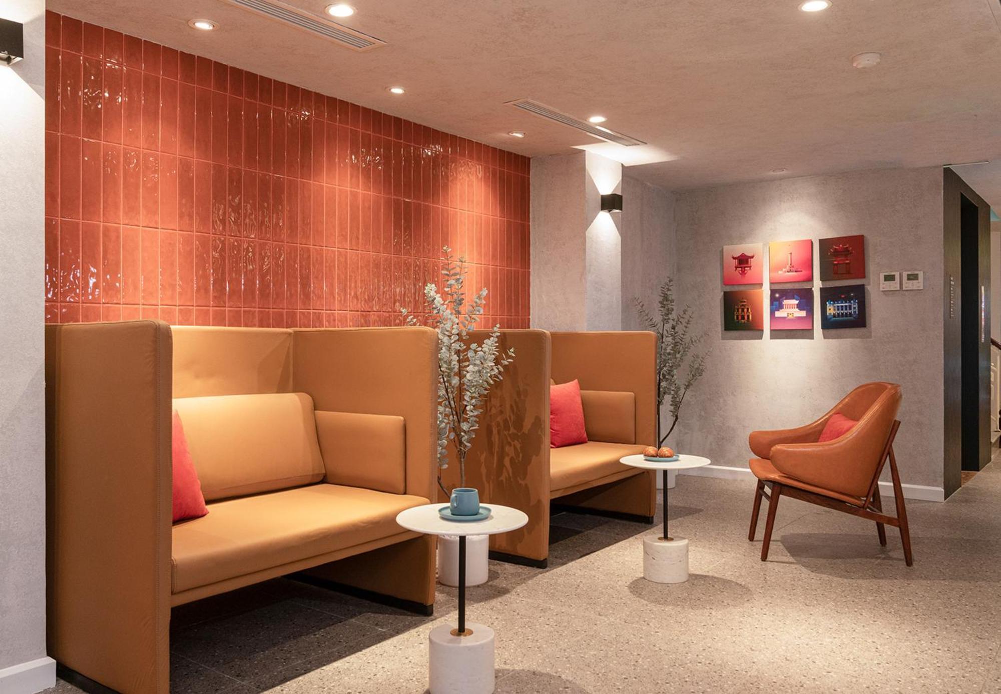 M Village Hotel Ho Guom ハノイ市 エクステリア 写真